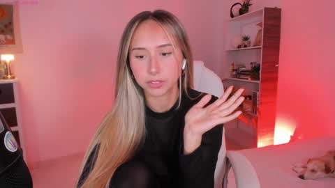 Snapshot of sweet_kalisa chatting on January 2025 03:02:01 PM Call me Kali online show from January 2025 03:02:01 PM