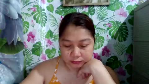 Snapshot of sweet_kayley chatting on January 2025 02:43:02 AM sweet_kayley online show from January 2025 02:43:02 AM