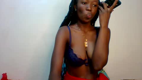 Sweet KCandy online show from May 2026 06:38:01 PM
