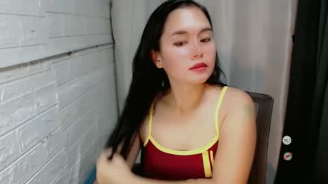 LAIKA online show from February 2025 04:09:02 AM