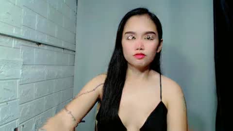 Snapshot of sweet_laika chatting on March 2026 05:25:02 AM LAIKA online show from March 2026 05:25:02 AM