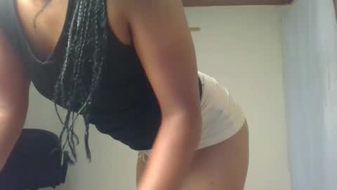 Snapshot of sweet_likey chatting on November 2025 08:51:05 AM sweet likey online show from November 2025 08:51:05 AM