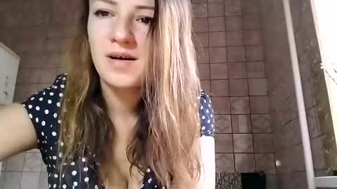 Anna online show from February 2025 06:28:01 AM