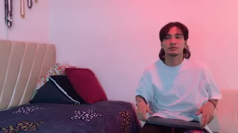 Snapshot of sweet_litle_ chatting on May 2026 12:11:02 PM Mia online show from May 2026 12:11:02 PM