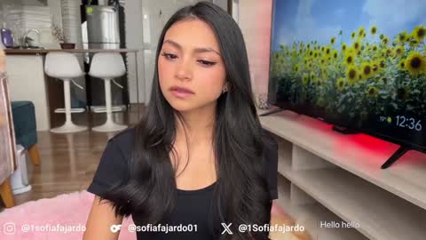 Snapshot of sweet_littleee chatting on February 2026 05:36:01 PM free private online show from February 2026 05:36:01 PM