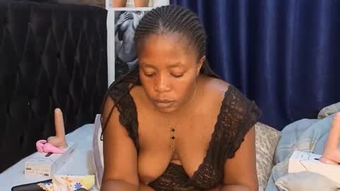 Sweet lizzyy online show from October 2025 06:05:02 PM