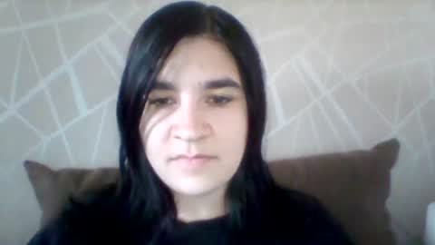 sweet_love2223 online show from June 2026 09:52:01 AM
