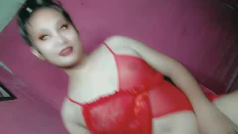 Snapshot of sweet_lover5 chatting on January 2025 12:18:01 PM SWEET LOVE online show from January 2025 12:18:01 PM