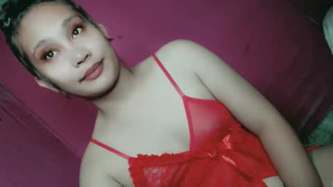 Snapshot of sweet_lover5 chatting on February 2025 03:23:02 PM SWEET LOVE online show from February 2025 03:23:02 PM