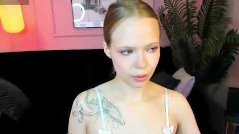 Lucy online show from May 2026 06:52:01 AM