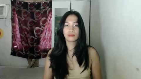 Marie online show from April 2026 02:42:01 AM