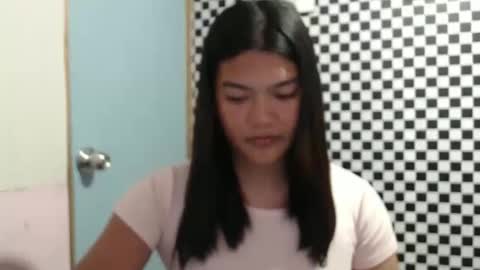 Snapshot of sweet_mary_onboard chatting on April 2026 03:28:02 PM sweet_mary_onboard online show from April 2026 03:28:02 PM