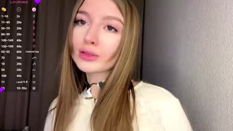 Snapshot of sweet_meaw chatting on January 2026 01:42:01 AM Michelle online show from January 2026 01:42:01 AM