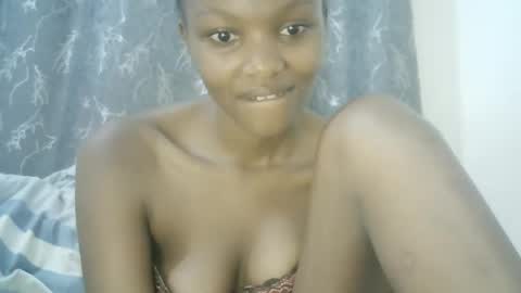 sweet_mellanie001 online show from March 2025 07:48:01 AM