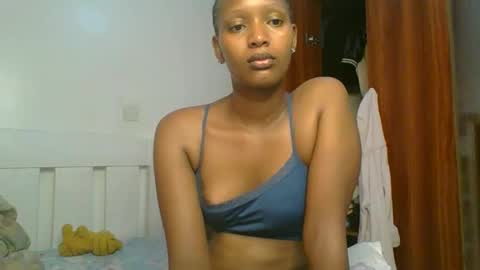 Linda online show from April 2026 12:38:02 AM