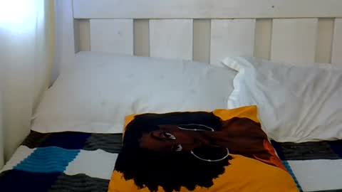 Snapshot of sweet_melod chatting on August 2026 05:54:02 AM Linda online show from August 2026 05:54:02 AM