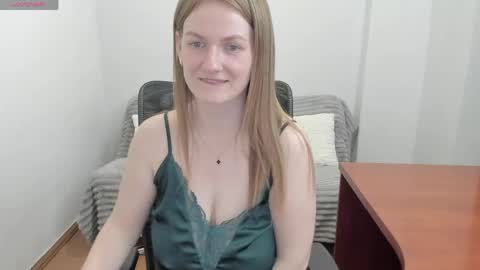Mila online show from May 2026 06:16:02 PM