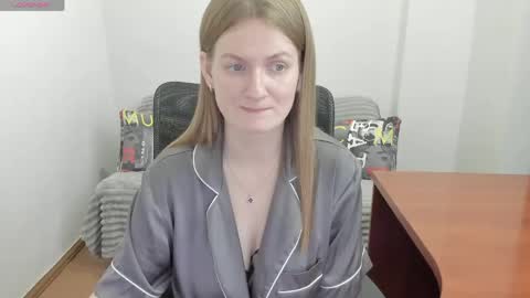 Mila online show from May 2026 04:37:01 PM