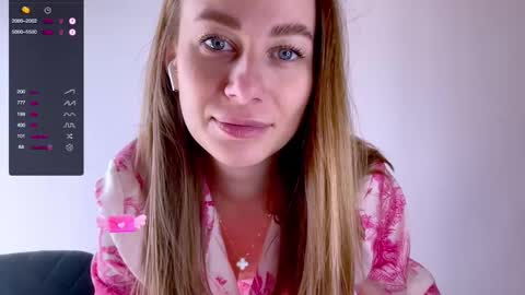 Snapshot of sweet_mia_91 chatting on March 2025 10:30:02 AM Mia online show from March 2025 10:30:02 AM