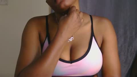 Queen debby online show from March 2026 11:38:01 AM