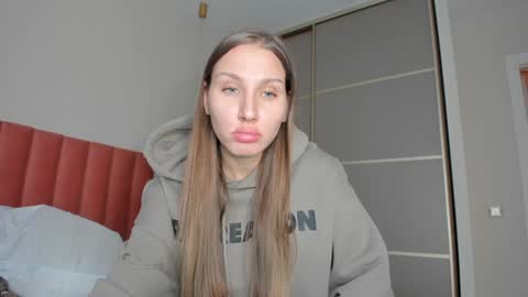 Snapshot of sweet_miss381 chatting on January 2025 08:57:02 AM Sofi online show from January 2025 08:57:02 AM