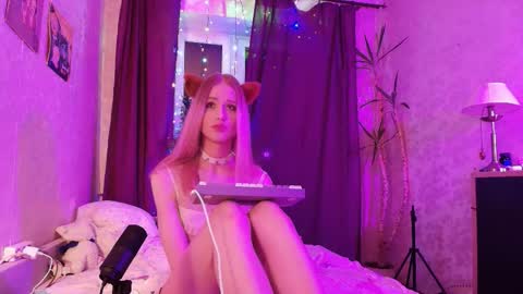 Snapshot of sweet_mol1y chatting on December 2025 07:55:01 PM sweet_mol1y online show from December 2025 07:55:01 PM