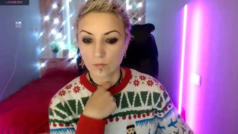 sweet_n_strong online show from November 2025 08:02:02 AM