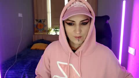 sweet_n_strong online show from April 2026 05:10:02 AM