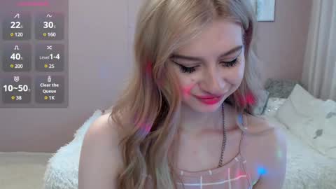 Snapshot of sweet_nicole_333 chatting on March 2025 01:14:01 PM sweet_nicole_333 online show from March 2025 01:14:01 PM