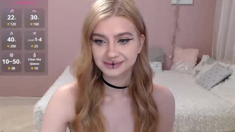 Snapshot of sweet_nicole_333 chatting on March 2025 12:57:02 PM sweet_nicole_333 online show from March 2025 12:57:02 PM