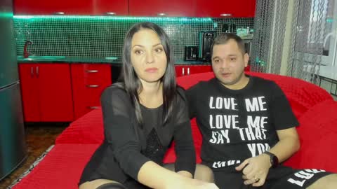 Snapshot of sweet_olga_and_dmitriy chatting on December 2024 05:43:01 AM Olga and Dmitriy online show from December 2024 05:43:01 AM
