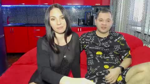 Snapshot of sweet_olga_and_dmitriy chatting on February 2025 07:27:01 AM Olga and Dmitriy online show from February 2025 07:27:01 AM