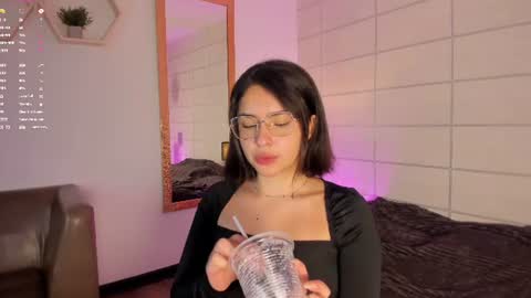 Sweet online show from June 2026 01:42:02 PM