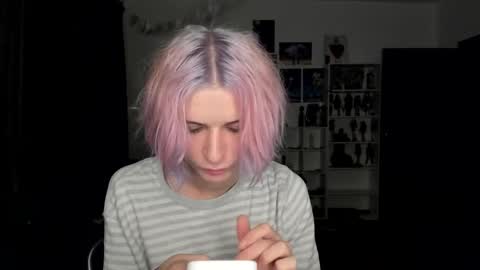 Snapshot of sweet_peach__ chatting on October 2025 07:32:01 PM kira online show from October 2025 07:32:01 PM