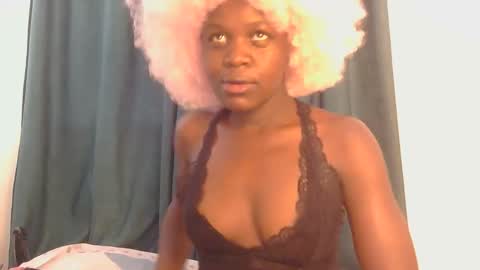 sweet peachy online show from March 2026 08:48:01 AM