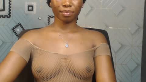 Snapshot of sweet_puna chatting on December 2024 06:28:02 PM Nancy online show from December 2024 06:28:02 PM