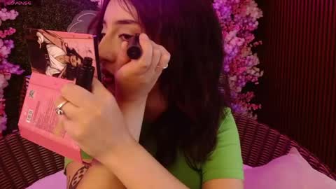 Roxanee online show from May 2026 09:11:02 PM
