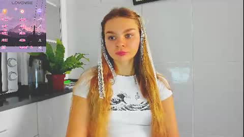Snapshot of sweet_sabriina chatting on July 2026 06:28:01 AM Sabina online show from July 2026 06:28:01 AM