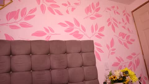 Sammy Lauren online show from November 2025 03:49:01 AM