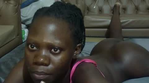 Snapshot of sweet_sharon01 chatting on April 2026 10:20:01 PM Sharon online show from April 2026 10:20:01 PM