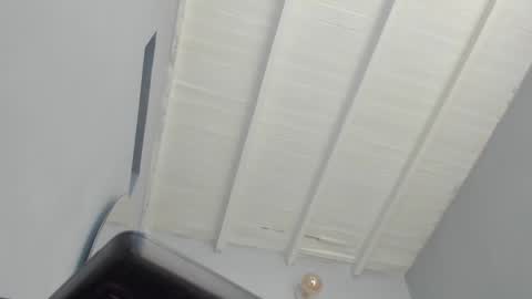 Snapshot of sweet_skiinny chatting on October 2025 12:57:02 PM Adeline online show from October 2025 12:57:02 PM