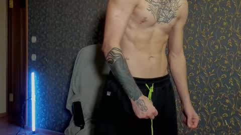 sweet_smith8 online show from January 2026 01:33:01 AM