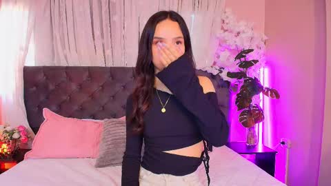 Sweet Sofiii  online show from February 2026 10:00:02 PM