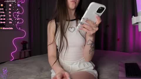 Snapshot of sweet_sonechka chatting on February 2025 09:16:02 PM sweet_sonechka online show from February 2025 09:16:02 PM