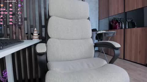Snapshot of sweet_sonechka chatting on February 2025 11:33:01 AM sweet_sonechka online show from February 2025 11:33:01 AM