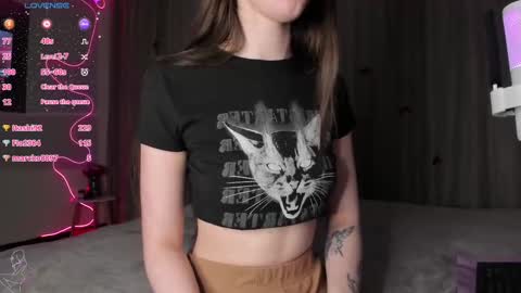 Snapshot of sweet_sonechka chatting on February 2025 03:25:01 AM sweet_sonechka online show from February 2025 03:25:01 AM