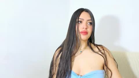 Snapshot of sweet_sophie_7 chatting on October 2025 04:54:01 AM sweet_sophie_7 online show from October 2025 04:54:01 AM