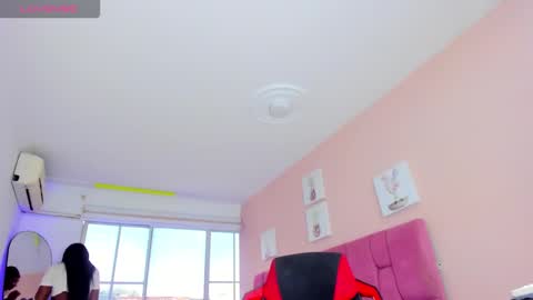 Snapshot of sweet_stacie chatting on February 2026 01:50:02 PM sweet_stacie online show from February 2026 01:50:02 PM