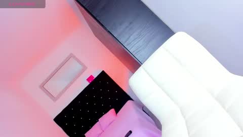 sweet_stacie online show from May 2026 02:55:01 PM