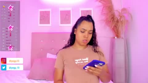 Yeileen online show from September 2025 09:49:01 PM